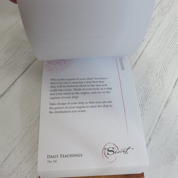 The Secret Daily Teachings by Rhonda Byrne - Picture 4 of 5